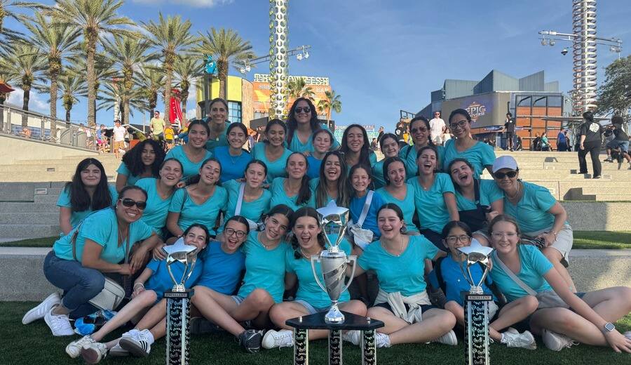 Colegio Monteverde en Orlando · Universal